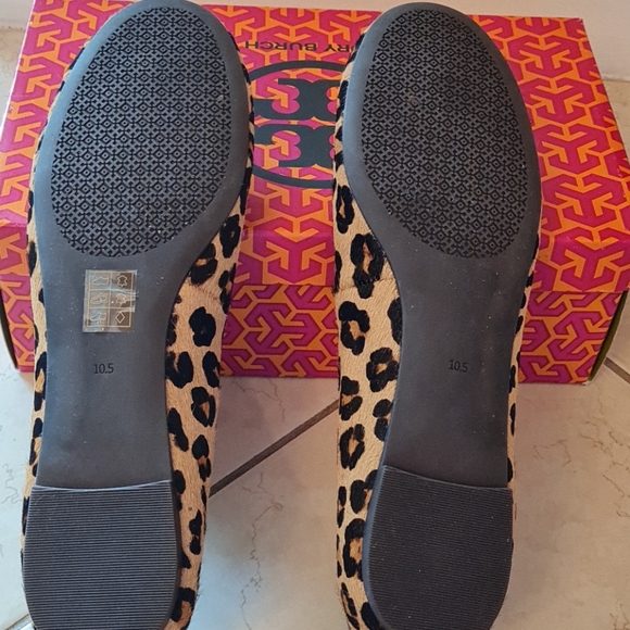 Tory Burch ballet flats - Picture 2 of 3